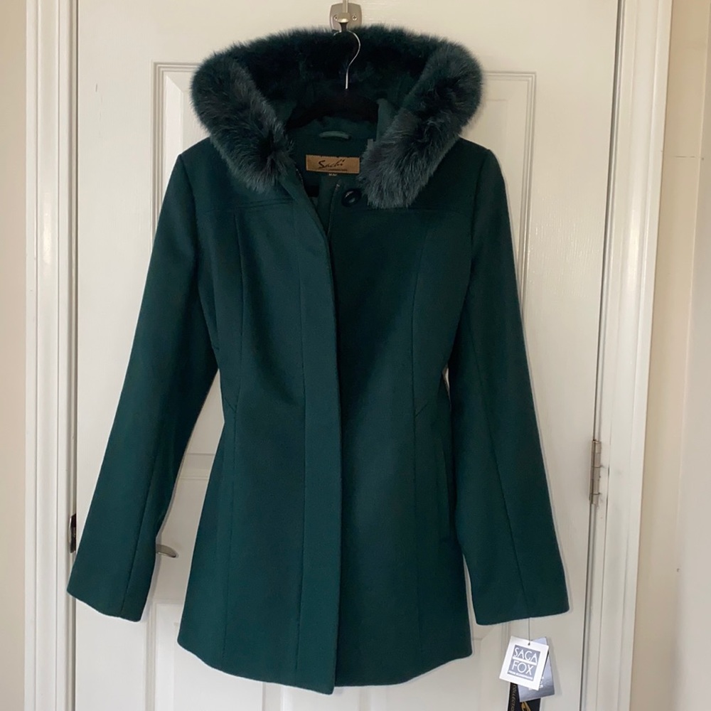 NWT SACHI Lambswool coat with genuine Fox Fur hood